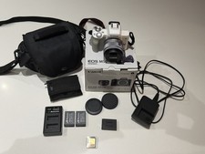 Canon EOS M50 White + 15-45mm