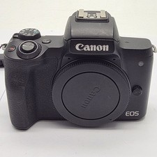 Canon EOS M50  24.1MP